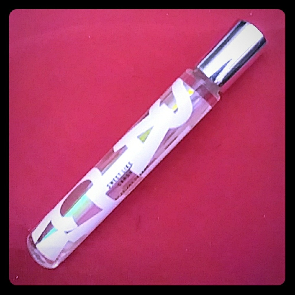 "Sweet like candy" rollerball